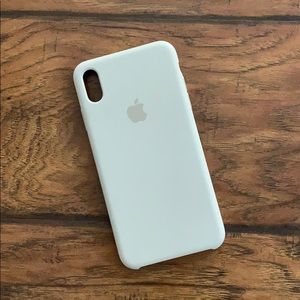 Apple Silicone Case (iPhone XS Max)